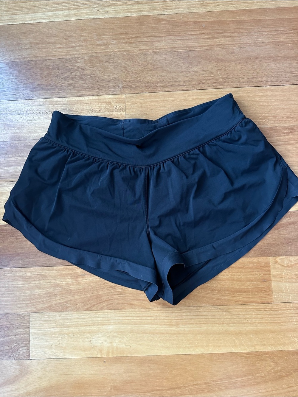 Lululemon Women's Black Athletic Shorts - Lightweight Running & Training